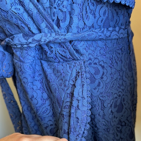 NWT City Chic Size 18 Blue Lace Wrap Dress with Bow - Picture 9 of 16